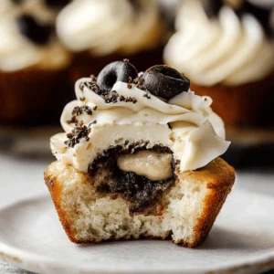 Cookies & Cream Oreo Cupcakes